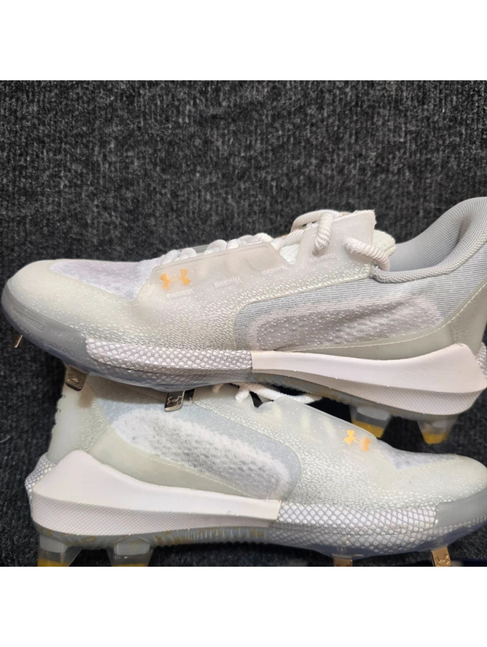 Under Armour Harper 6 Low ST Baseball Cleats 3024315-100 White Gold Men's 6.5